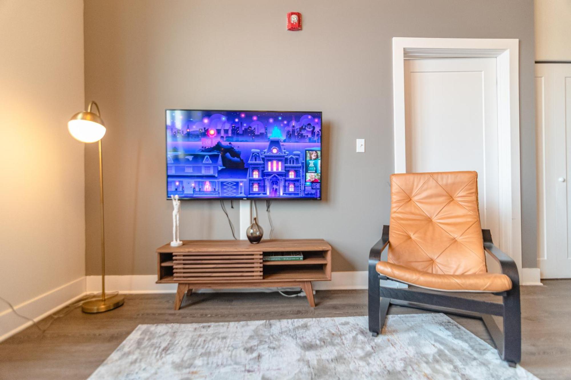 Modern 2Br Loft With Amazing City Skyline View And Optional Parking For 8 Guests Near Mccormick Place And Soldier Field Чикаго Экстерьер фото